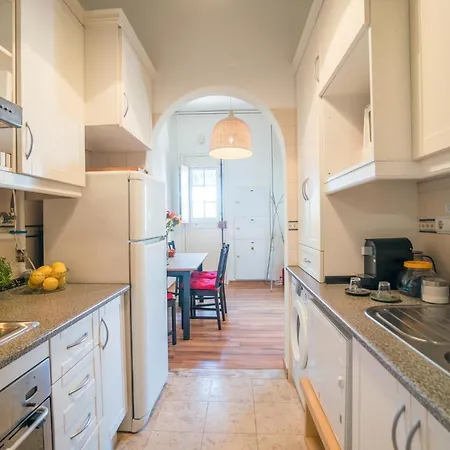 Apartamento Traditional Gomes - Lisbon's Oasis