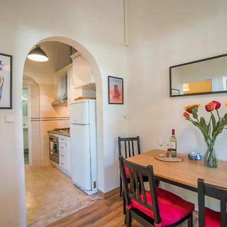 Traditional Gomes - Lisbon's Oasis Appartement *